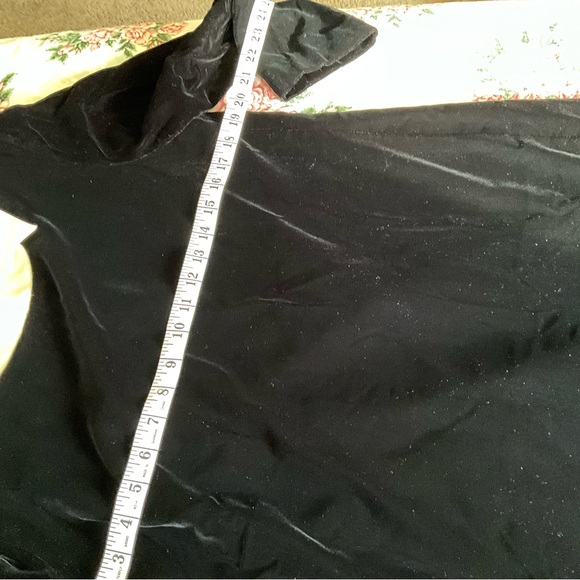 Adrianna Papell Jet Black Velvet Dress Shoulder Bow Long Sleeve Size 10 - Picture 2 of 4